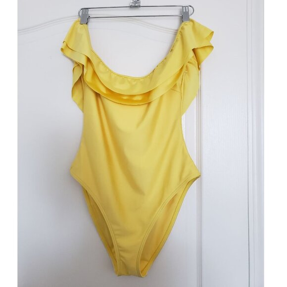 ASOS Swim Double Fri Size 6 Yellow One piece swimsuit with ruffles off shoulder - Picture 13 of 14